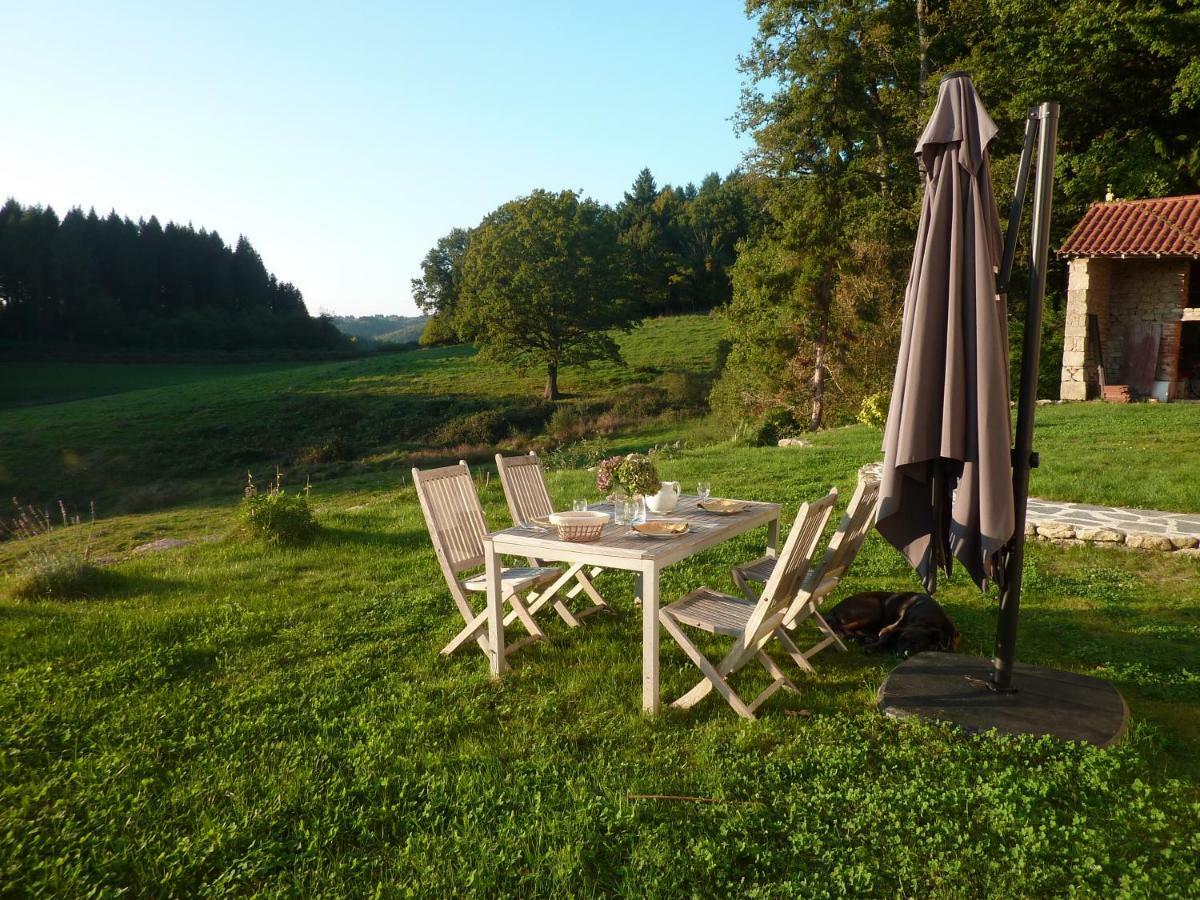 Chambre D'Hotes Chalendeix Nedde Bagian luar foto