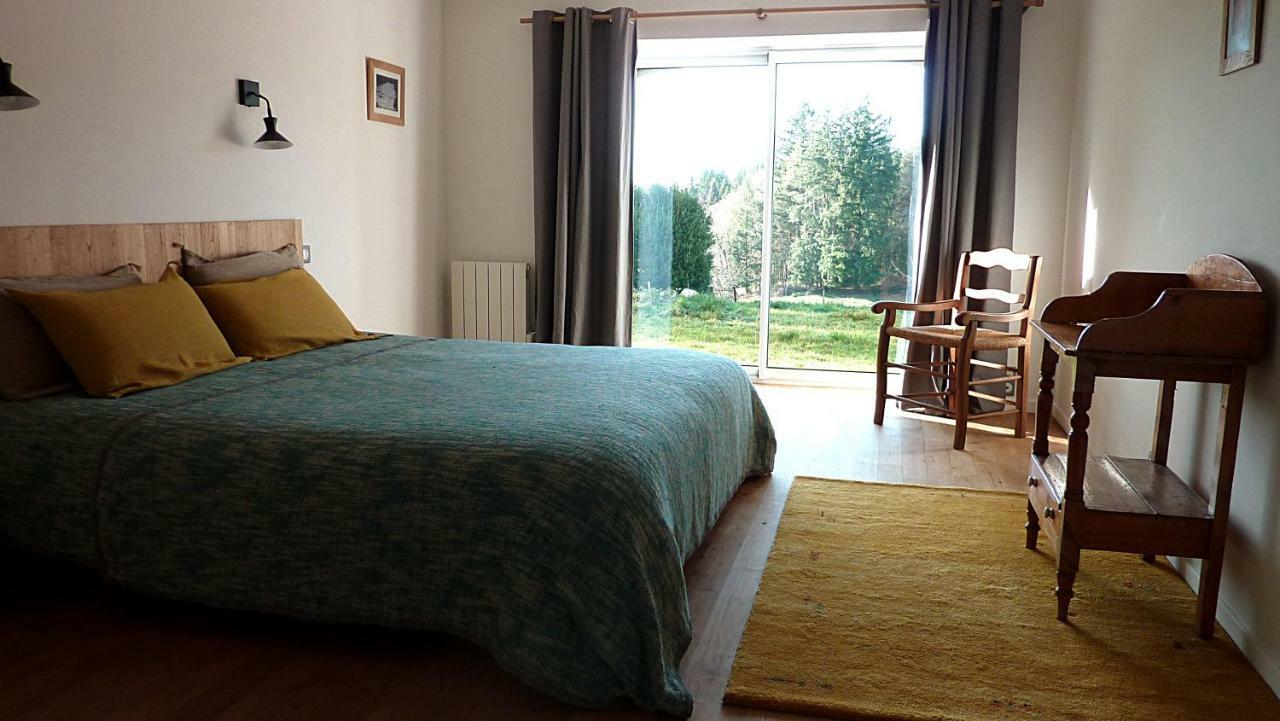 Chambre D'Hotes Chalendeix Nedde Bagian luar foto